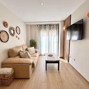  Apartment Luna Holidays Center And Spain